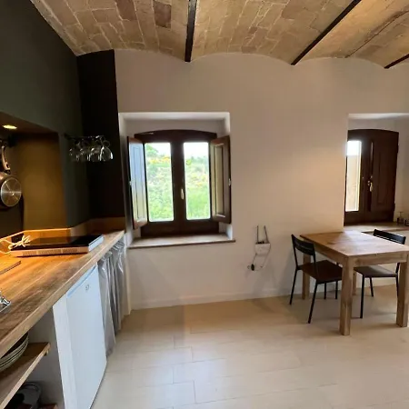 Casale Orgogliosa 3*