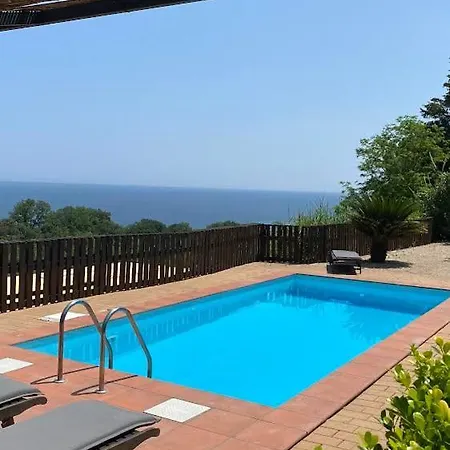 Casale Orgogliosa Guest house *