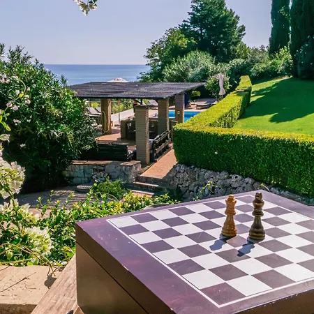 Гостевой дом Casale Orgogliosa Сан-Вито-Кьетино