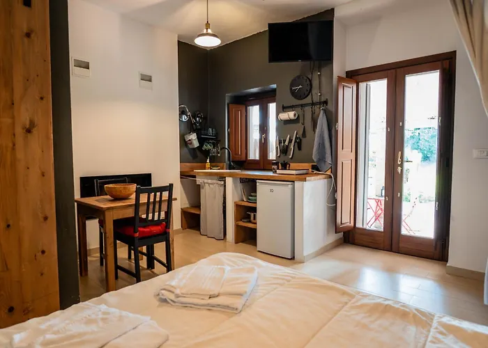 Casale Orgogliosa Affittacamere 3*